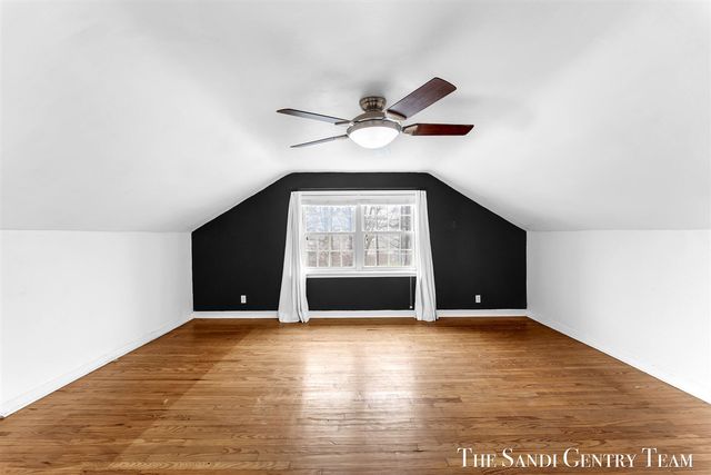 15008 Lakeshore Drive, Grand Haven, MI 49417