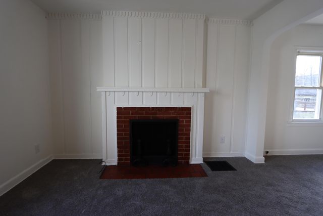 1723 S Champion Avenue, Columbus, OH 43207