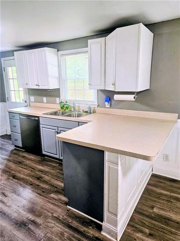 5800 Arden ST, Portsmouth, VA 23703