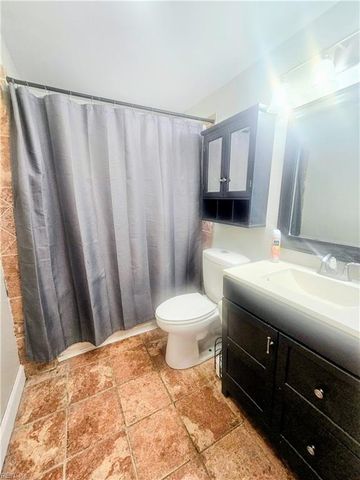 5800 Arden ST, Portsmouth, VA 23703