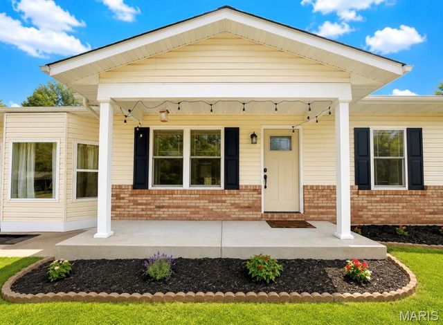 10481 Simmental Lane, Potosi, MO 63664
