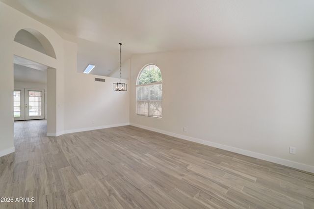 7664 W REDFIELD Road, Peoria, AZ 85381