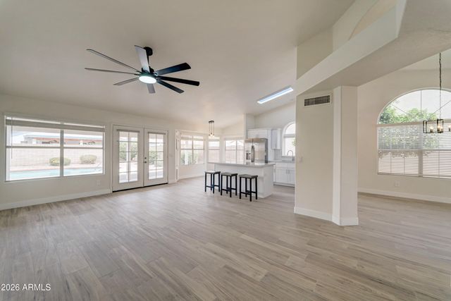 7664 W REDFIELD Road, Peoria, AZ 85381