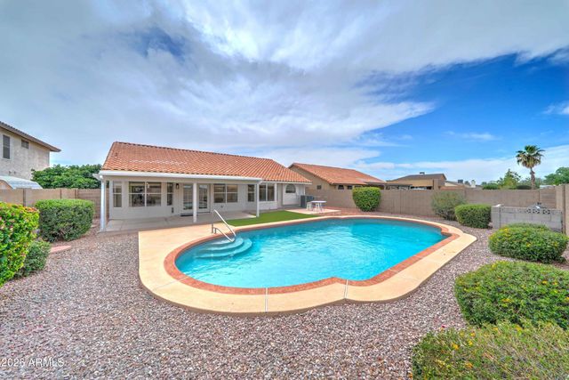 7664 W REDFIELD Road, Peoria, AZ 85381