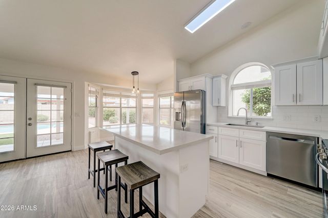 7664 W REDFIELD Road, Peoria, AZ 85381