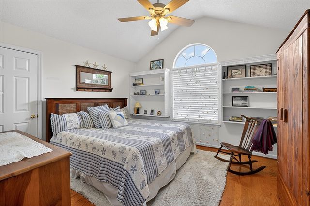 105 Thompson Cove, St Simons Island, GA 31522