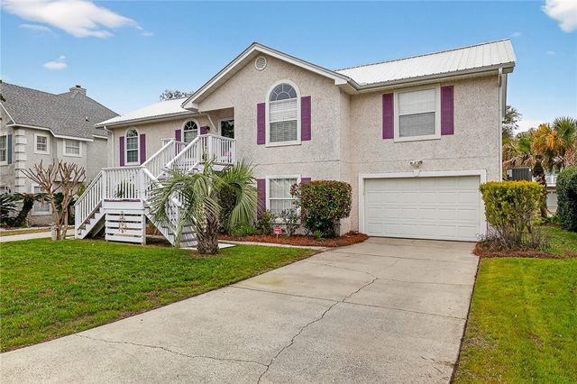 105 Thompson Cove, St Simons Island, GA 31522