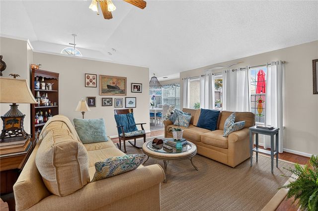 105 Thompson Cove, St Simons Island, GA 31522