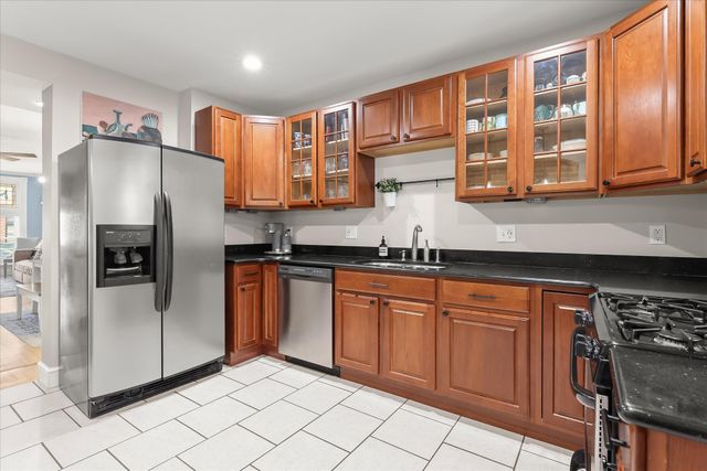 724 S POTOMAC ST, Baltimore, MD 21224
