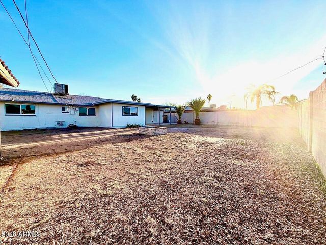 702 E MANOR Drive, Casa Grande, AZ 85122