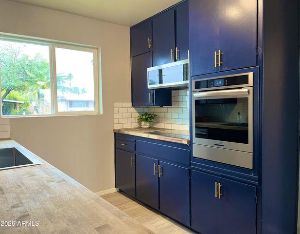 702 E MANOR Drive, Casa Grande, AZ 85122