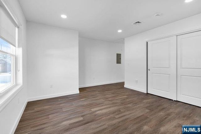 2 Rossi Court 2, South Hackensack, NJ 07606