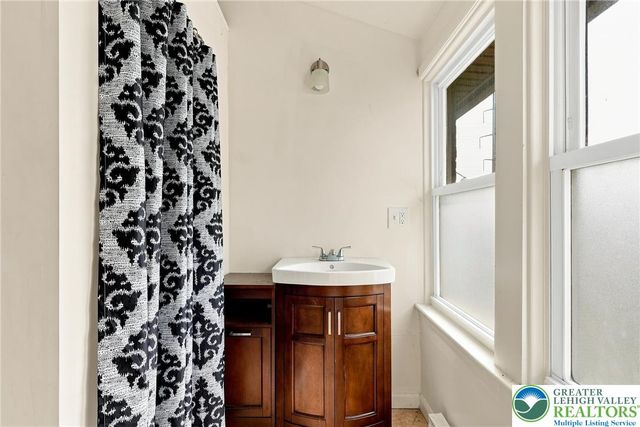 4120 Easton Avenue, Bethlehem Twp, PA 18020