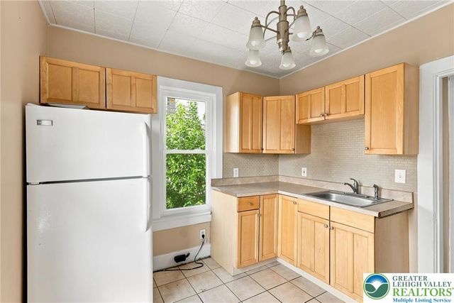 4120 Easton Avenue, Bethlehem Twp, PA 18020