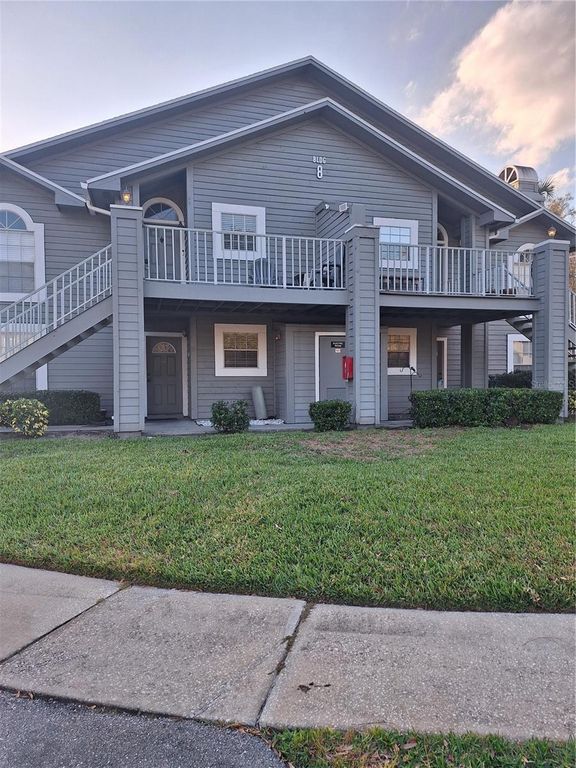 11910 SKYLAKE PLACE E, Temple Terrace, FL 33617