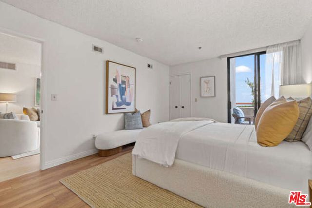 222 S Central Avenue 107, Los Angeles, CA 90012