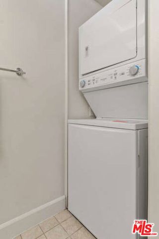 222 S Central Avenue 107, Los Angeles, CA 90012