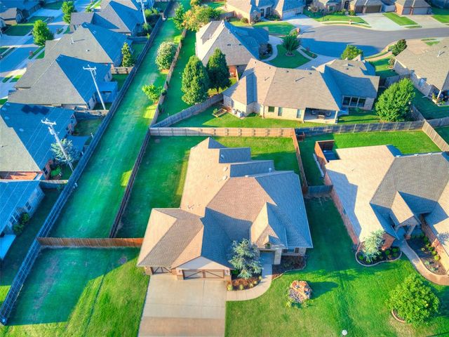 1400 NW 176th Street, Edmond, OK 73012