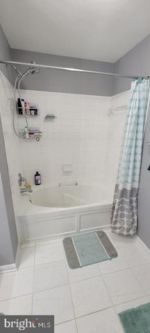 42219 BLACK ROCK TER, Aldie, VA 20105