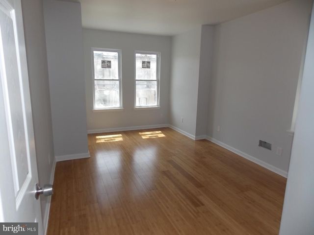 3842 BROWN ST, Philadelphia, PA 19104