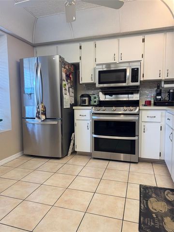 10520 MILLRIVER DRIVE, New Port Richey, FL 34654