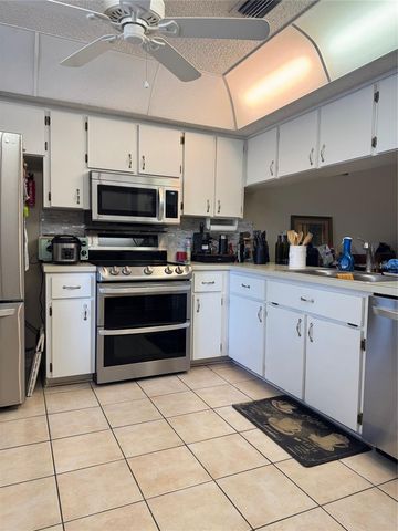 10520 MILLRIVER DRIVE, New Port Richey, FL 34654