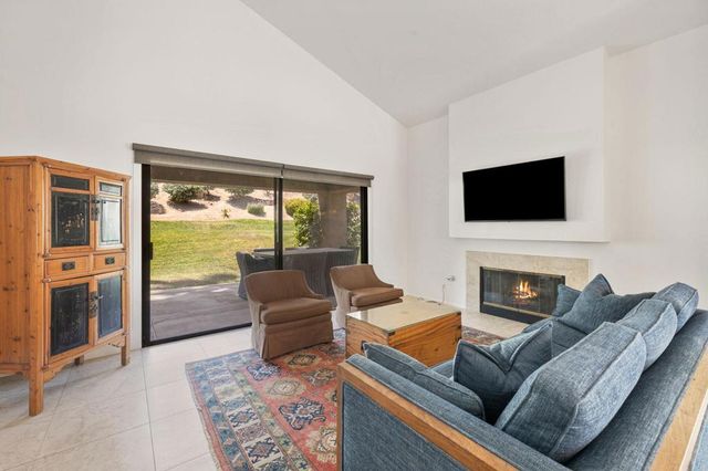 49271 Mariposa Drive, Palm Desert, CA 92260