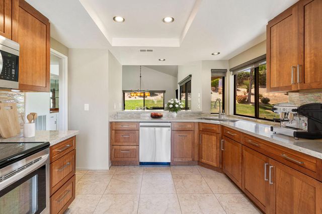 49271 Mariposa Drive, Palm Desert, CA 92260