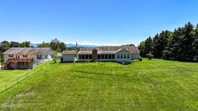 58 Fairview Ridges Drive, Afton, TN 37616