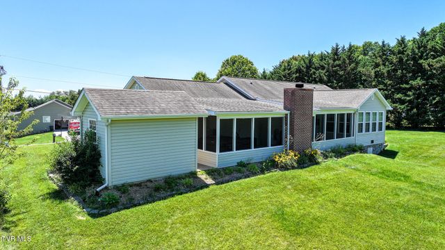 58 Fairview Ridges Drive, Afton, TN 37616