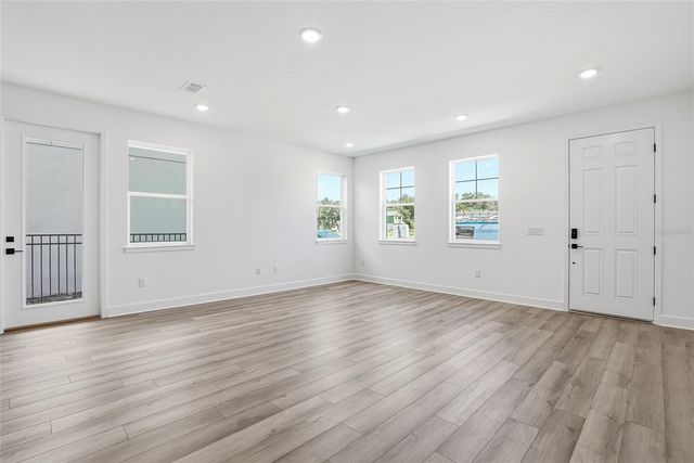 2033 AMELIA BAY PLACE, Valrico, FL 33596