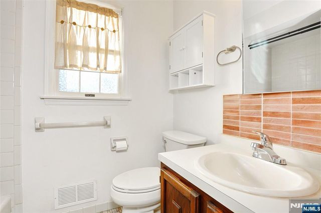 259 Collignon Way 3A, River Vale, NJ 07675