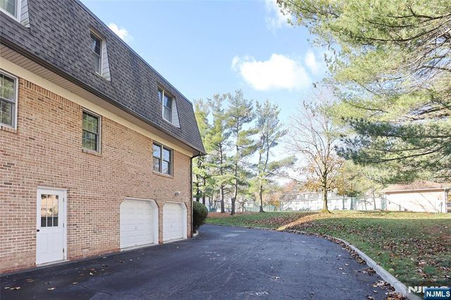 259 Collignon Way 3A, River Vale, NJ 07675