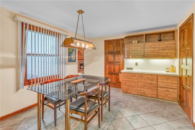62 Heritage Road West, Amherst, NY 14221