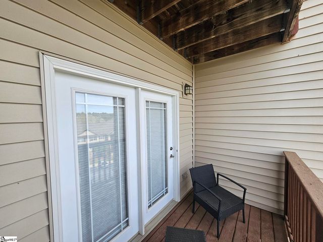713 Harts Cove Way, Seneca, SC 29678