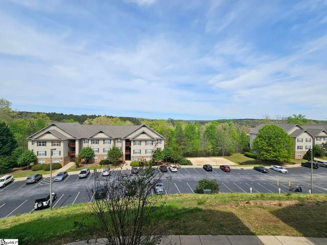 713 Harts Cove Way, Seneca, SC 29678
