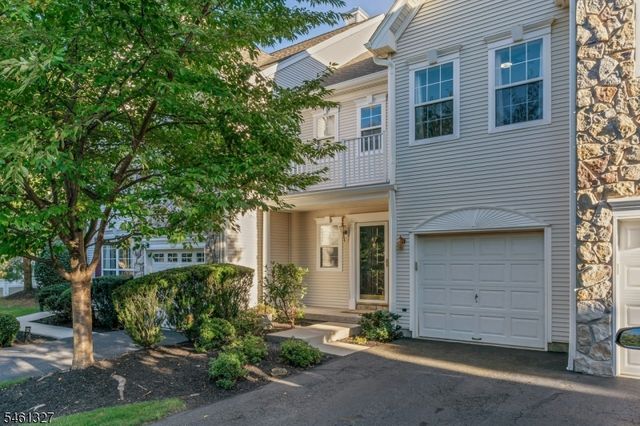 47 Mayflower Dr, Bernards Twp., NJ 07920