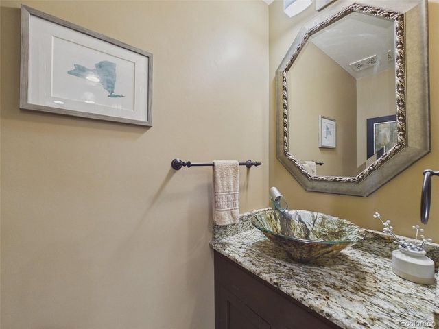 6472 Utica St, Arvada, CO 80003