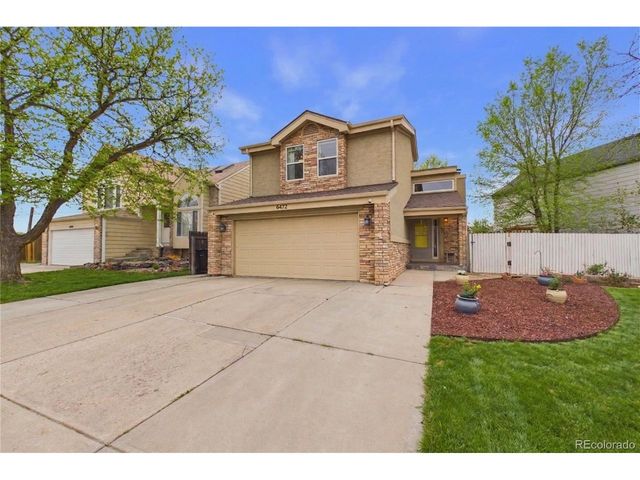 6472 Utica St, Arvada, CO 80003