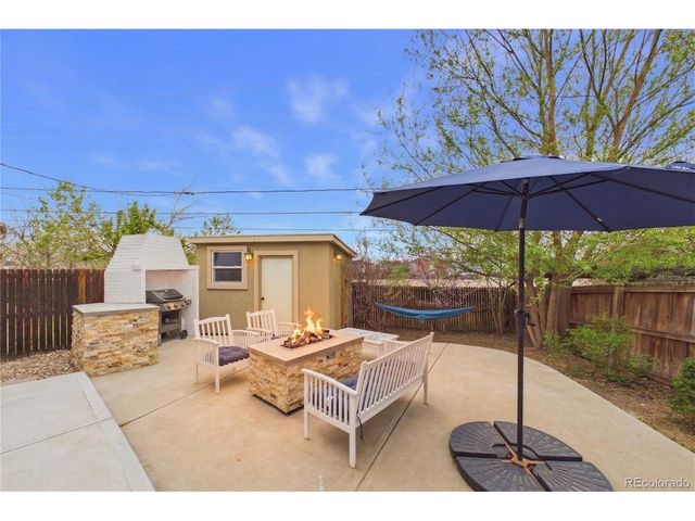 6472 Utica St, Arvada, CO 80003