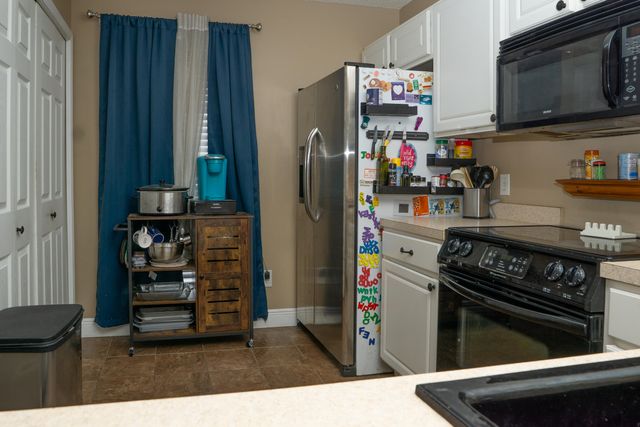 1990 Pentagon Street, Gulf Breeze, FL 32563