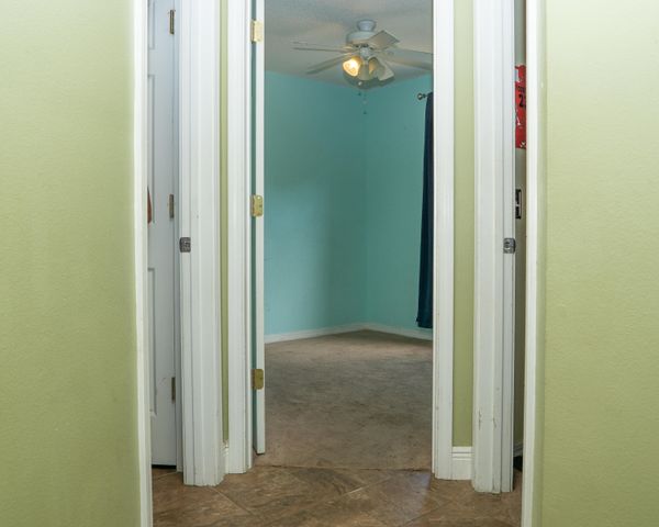 1990 Pentagon Street, Gulf Breeze, FL 32563