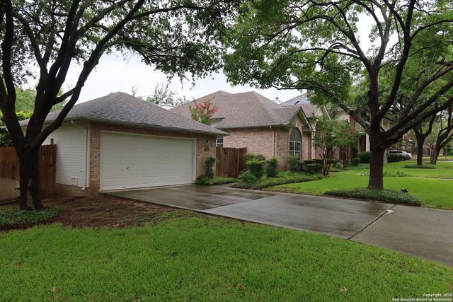 4635 Shavano Birch, San Antonio, TX 78230