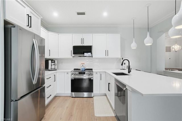 54 Southport CV, Bonita Springs, FL 34134