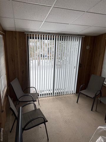 25348 Franklin Terrace, South Lyon, MI 48178