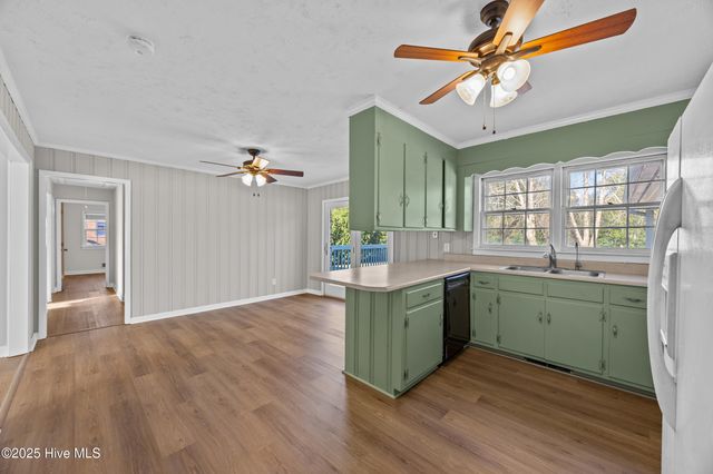 317 Pemberton Drive, Wilmington, NC 28412