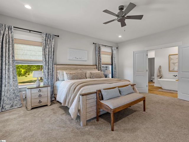 128 Orchard Drive, Moore, SC 29369
