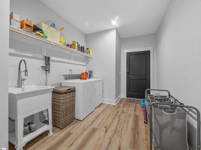 128 Orchard Drive, Moore, SC 29369