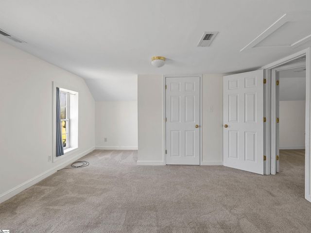 128 Orchard Drive, Moore, SC 29369