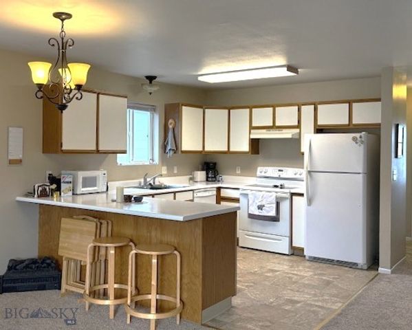 406 S 12th Street, Livingston, MT 59047